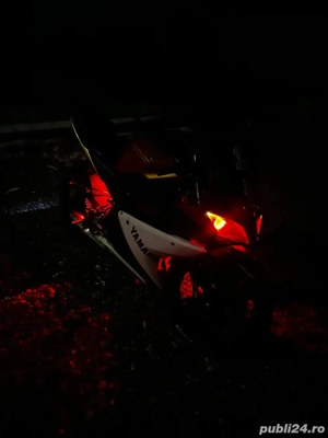 vand yamaha yzf r125 cu set de 180