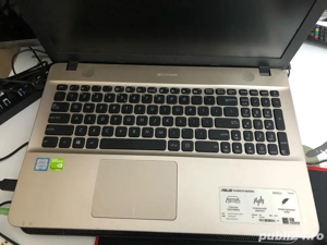 se vinde laptop cu placa video