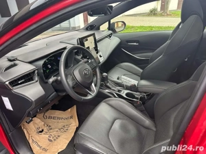 Corolla hybrid 2.0 an 2022 - imagine 9