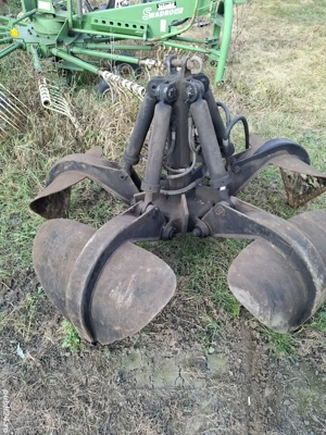 Graifer pentru fier sau alte materiale