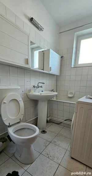 Vând apartament 2 camere central - imagine 5