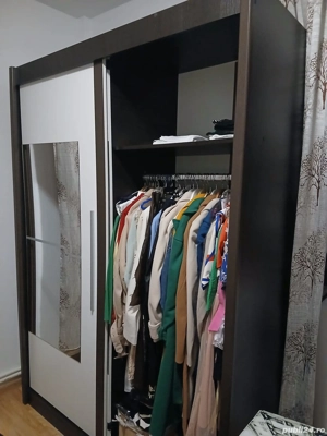 Dulap cu uși glisante  - imagine 2