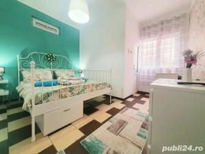 Vand apartament tip studio in Navodari Central Km 0 - imagine 4