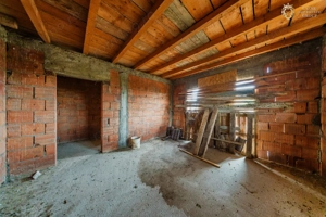 Casă la roșu de vânzare  in Vinga - imagine 20