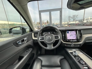Volvo XC 60 - imagine 10