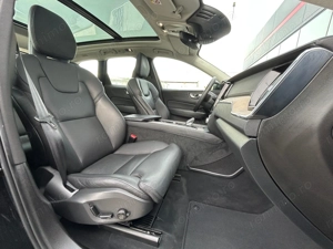 Volvo XC 60 - imagine 13