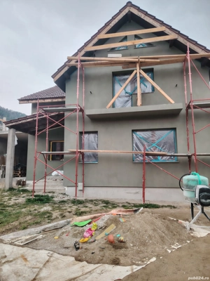Execut lucrări în construcții fațade tencuieli zugrăveli interioare parchet gresie orice tip de lucr - imagine 3