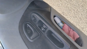 Renault Clio , fab.2008, benzină 1.4L, 75cp , 4 cilindri  - imagine 10