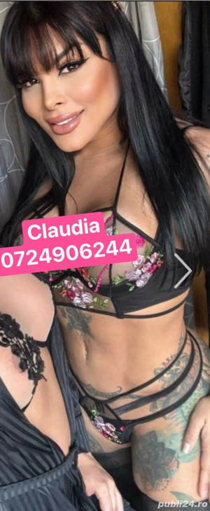 Claudia bruneta 26 ani top