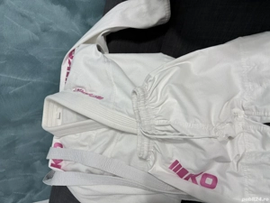 Vând costum Jiu jitsu copii
