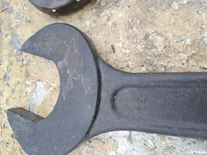 vând două chei fixe