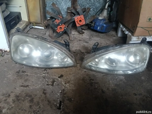 vand farurii opel corsa c2002