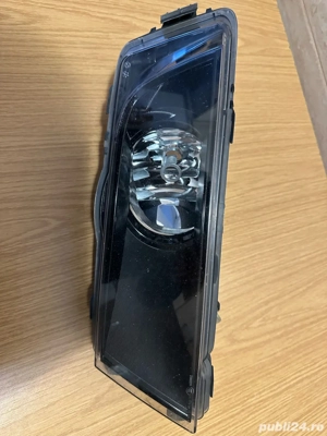 proector dreapta octavia 3 