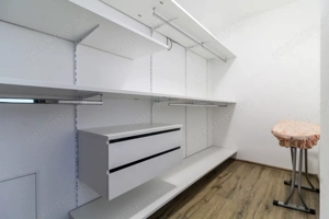 Casa LA CHEIE cu 5 camere si 4 bai, 200 mp, aproape de LIDL, Buna Ziua - imagine 10