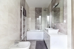 Casa LA CHEIE cu 5 camere si 4 bai, 200 mp, aproape de LIDL, Buna Ziua - imagine 9