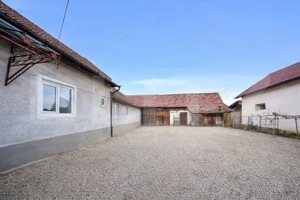 Casa 3 camere si teren 1068 mp,Centru