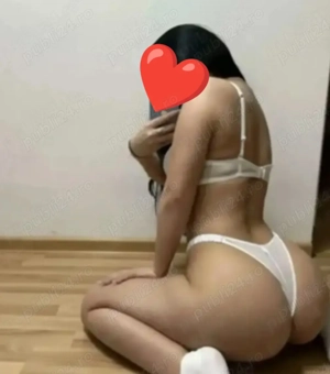 100%reala diana brunet te pup .Magyar !