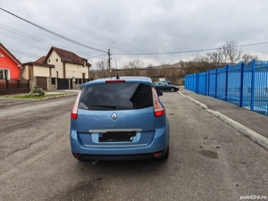 Vând autoturism marca Renault Grand Scenic 3 cu 7 locuri 
