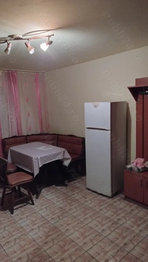 Proprietar vând apartament 3 camere parter Caransebeș  - imagine 8