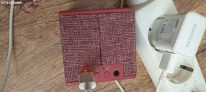 boxă bluetooth cu încărcător 