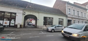 Spatiu comercial 147mp, F.S.12ml, zona Teatru, renovat