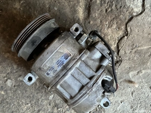 Vând piese Audi a4b6 