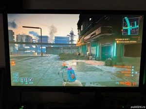 Vând monitor în stare foarte foarte bună 