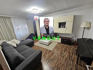 Resita, 4 Cam. Dec., Et. 2, Micro 4