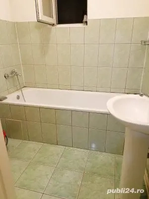 disponibil pt revelion  - imagine 3