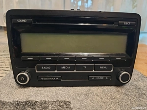 radio CD VW golf 5-6, touran1, eos, tiguan1, Passat B6original - imagine 4