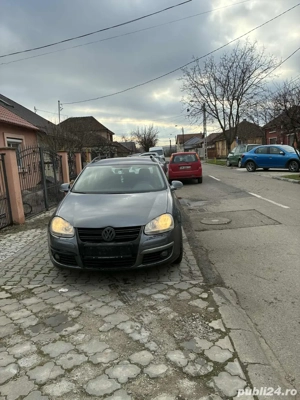 VW Golf 5   Adus recent 