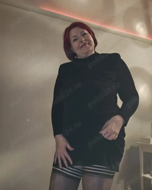 Show web singura sau  partener 