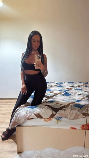 Buna Sunt o fata cu simtu umorului .Nu ezita sa ma suni