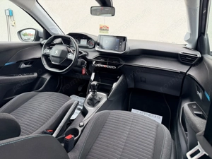 PEUGEOT 208 - imagine 19