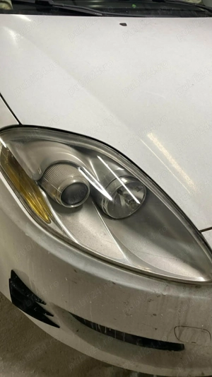 Retapitari-polish faruri-detailing - imagine 3