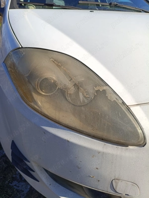 Retapitari-polish faruri-detailing - imagine 2