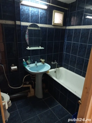 vand apartament trei camere sau schimb cu apartament cu o camera etajul 1 sau parter - imagine 7