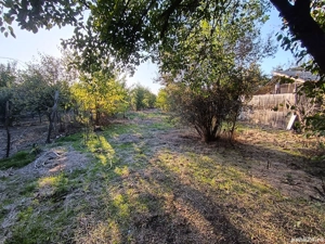 Casă și teren de vânzare în Găești, zonă bună!  - imagine 2