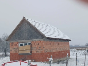 vand casa cu grădină  - imagine 2