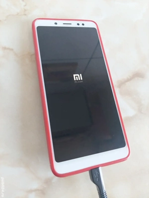 Vând Redmi Note 5 [care nu mai pornește] [NEspart] + husă [poze reale]