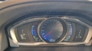 Volvo XC60 AWD R-Design - imagine 4