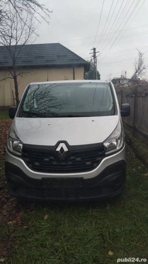 Dezmembrare Renault trafic