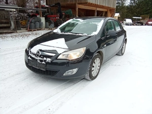 Opel Astra J 2011, 1.4 benzin - imagine 5