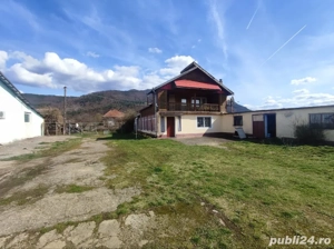 Se vinde casă cu teren generos și firmă  - imagine 2