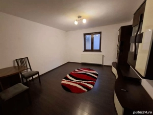 Casa cu 2 camere in cartierul schei