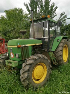 John Deere 3030