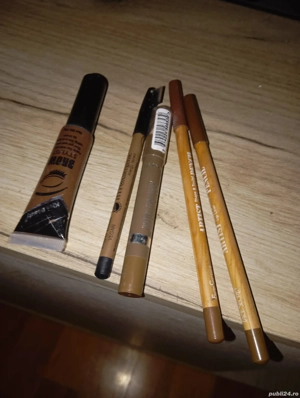 machiaje folosite o singura data