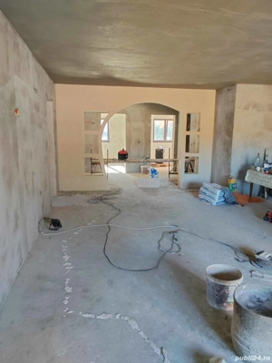 Amenajări interioare  - imagine 2