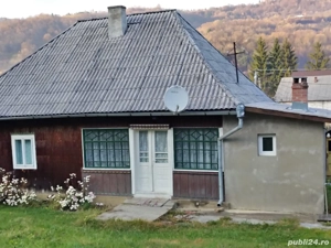 Vind casa batraneasca - imagine 10