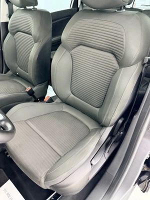 RENAULT GRAND SCENIC - imagine 11